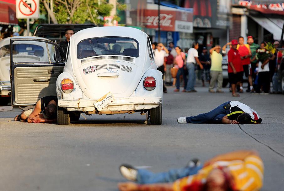 格雷罗州：几乎每天都会有人横尸街头 上演惊险贩毒枪战/图