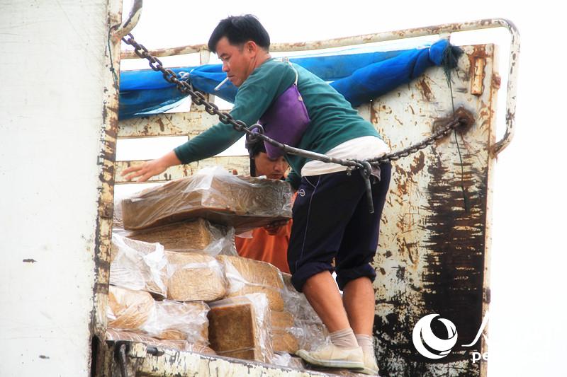 枪声之后：昔日贩毒&ldquo;金三角&rdquo;如今成黄金通道【2】