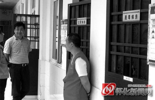 怀化市公安局强制隔离戒毒所是公安部一级强制隔离戒毒所,类似机构全国只有几十所,全省只有 2 所,全市只有 1 所。在该所,脱毒者皆被以“学员”对待,他们在各个“治疗室”里积极接受治疗,安心规律作息。(杨林斌 摄)