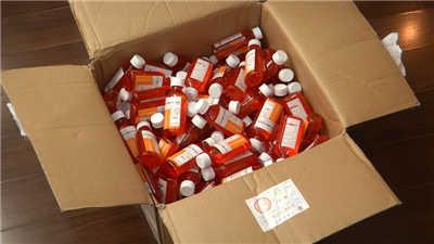 男子滥用咳嗽药水通宵打游戏上瘾 药品变毒品