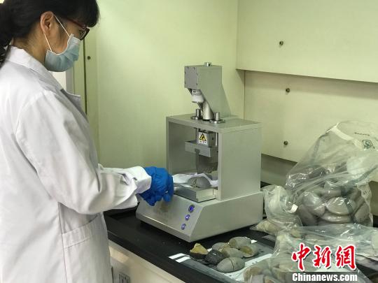 深圳海关自主研发致密型毒品处理器获国家专利