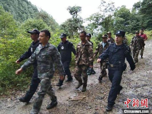 äºåææ±è¾¹å¢ç®¡çæ¯éä»å¹´ä»¥æ¥ç¼´æ¯52å
¬æ¤æ¥è·èµ°ç§æ¡ä»¶11èµ·