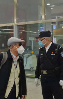 杜垚森：老当亦壮，坚守防疫一线