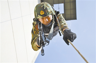 刘旭栋：“火眼金睛”的缉毒尖兵