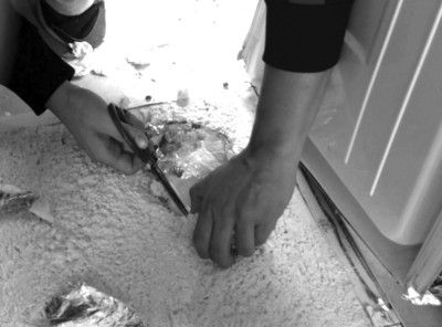 毒贩在冰箱夹缝中藏600克毒品被查获