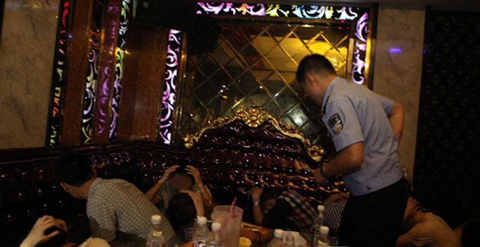 玉林公安局禁毒支队副支队长罗鸿成的“禁毒故事”