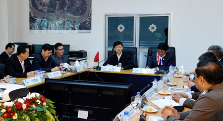 孟建柱视察"平安航道"联合扫毒行动协调中心