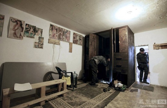 墨西哥军警发现运送毒品的秘密通道(组图)