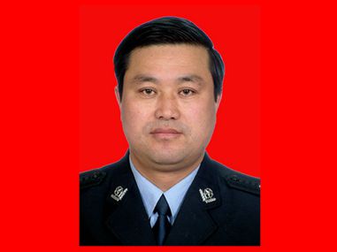 忠诚无悔铸铁骨 尽职尽责保平安 --临夏市公安局缉毒大队长杨达林同志先进事迹